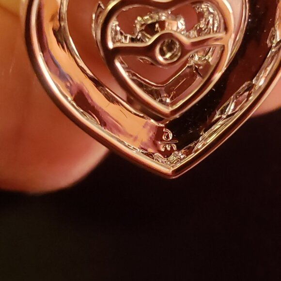 Danbury  Mint gold toned tiered heart necklace Its A GREAT Gift. - Picture 5 of 5